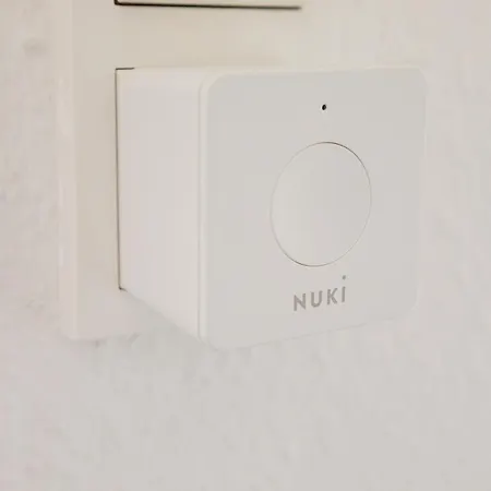 Helle Und Moderne In ウンナ