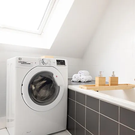 Helles & Modernes Apartment Mit Garage Im Zentrum Unna