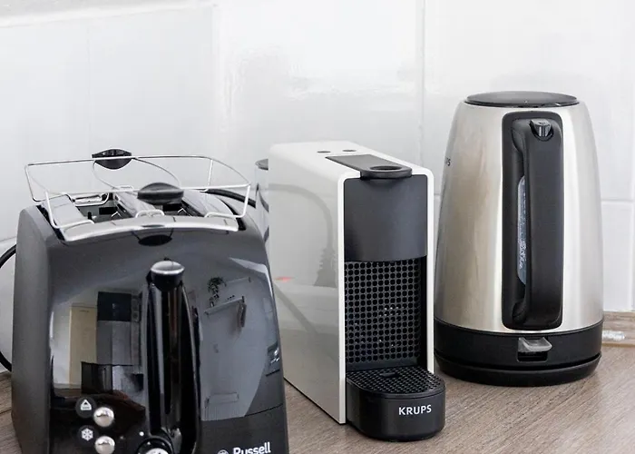 Helle Und Moderne In Lägenhet *